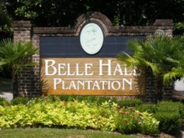 Belle Hall Plantation's entrance